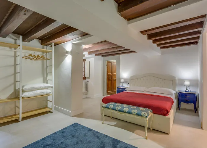 Accommodation In Florence - Duomo
